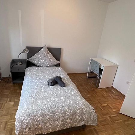 Apartmenthaus Somborn โบคุห์ม ภายนอก รูปภาพ
