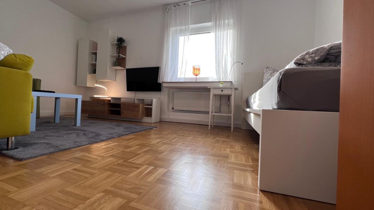 Apartmenthaus Somborn โบคุห์ม ภายนอก รูปภาพ
