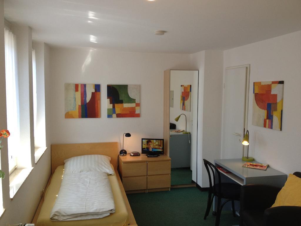 Apartmenthaus Somborn โบคุห์ม ห้อง รูปภาพ